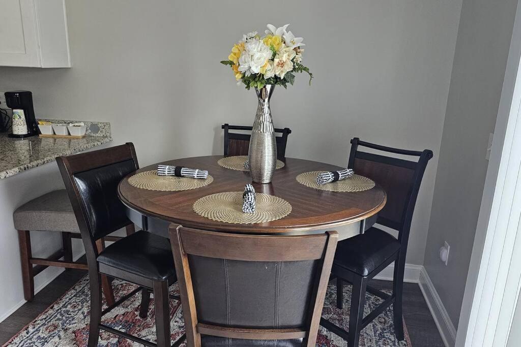 Charming & Spacious 3Br House Villa Конкорд Екстериор снимка